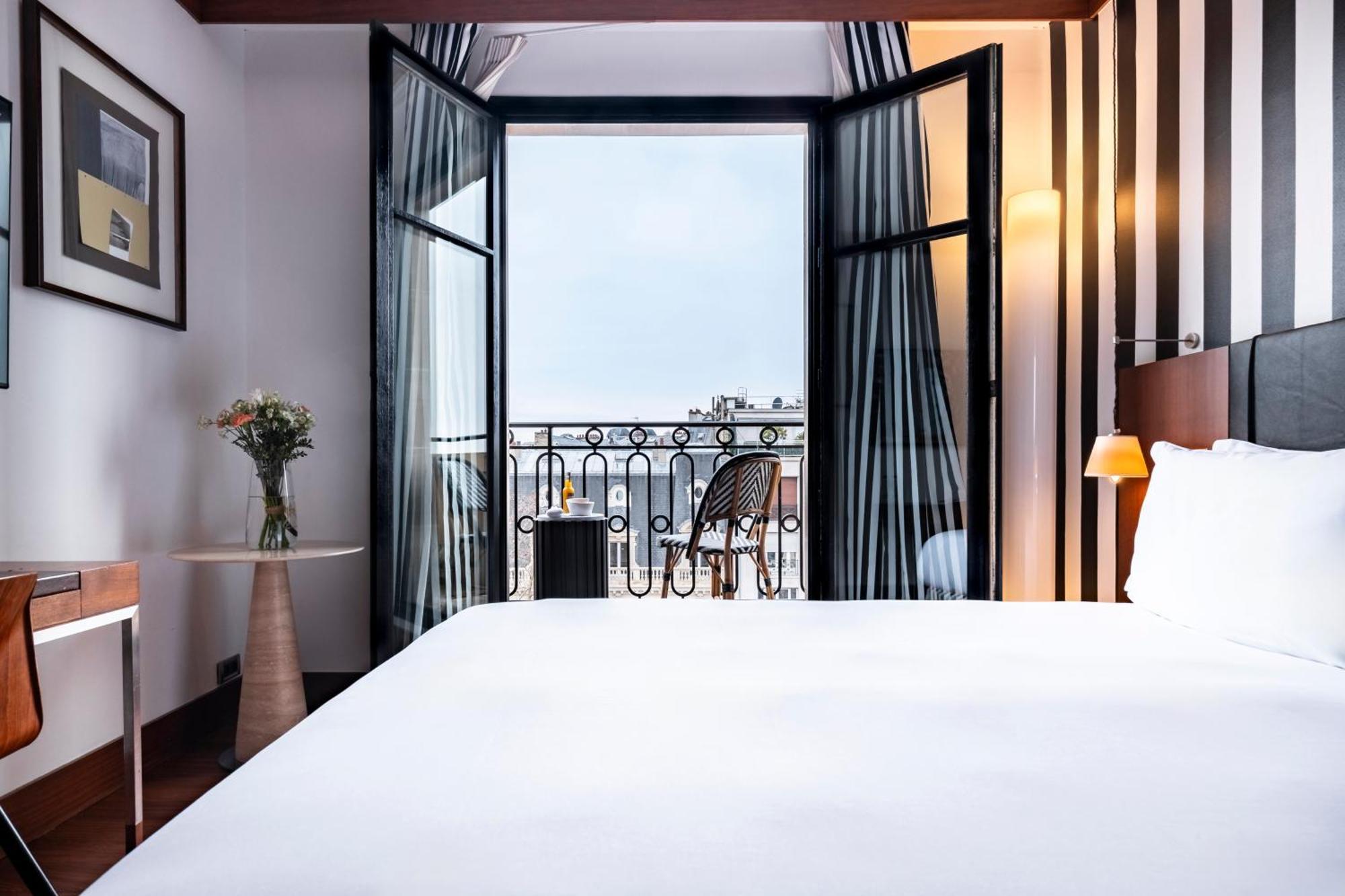 Grand Hotel Champs-Elysees Paris Exterior foto