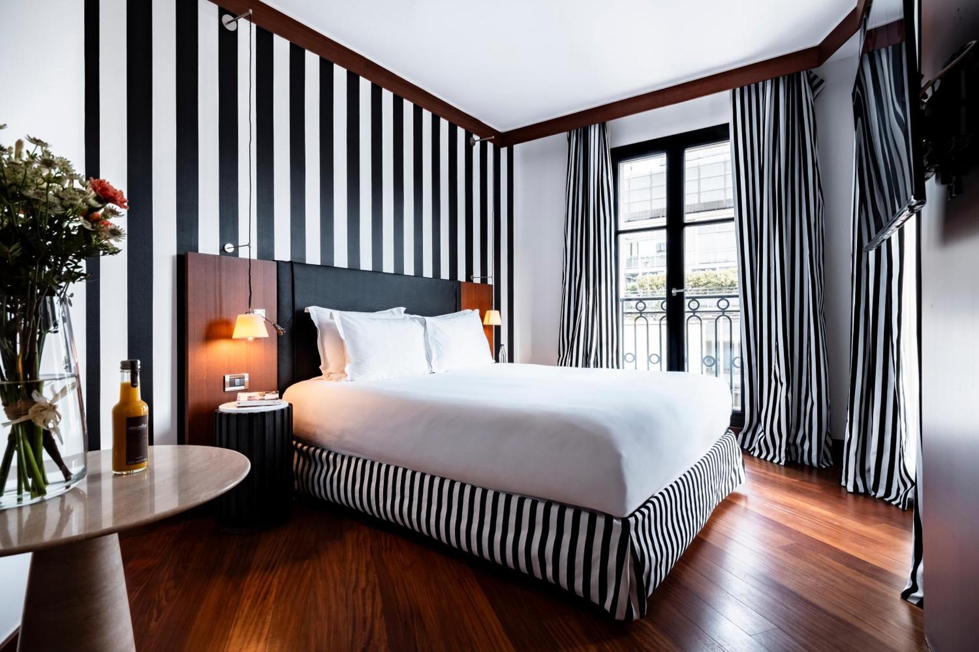 Grand Hotel Champs-Elysees Paris Exterior foto