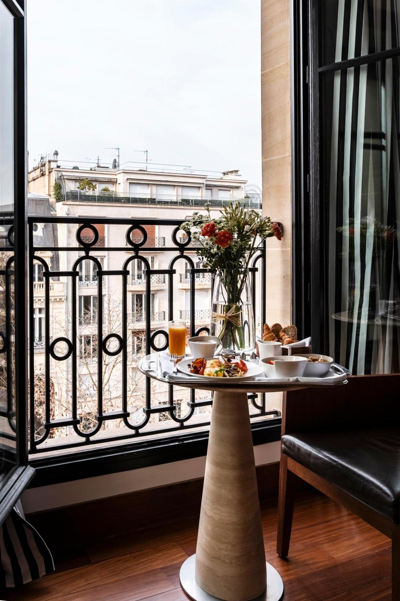 Grand Hotel Champs-Elysees Paris Exterior foto