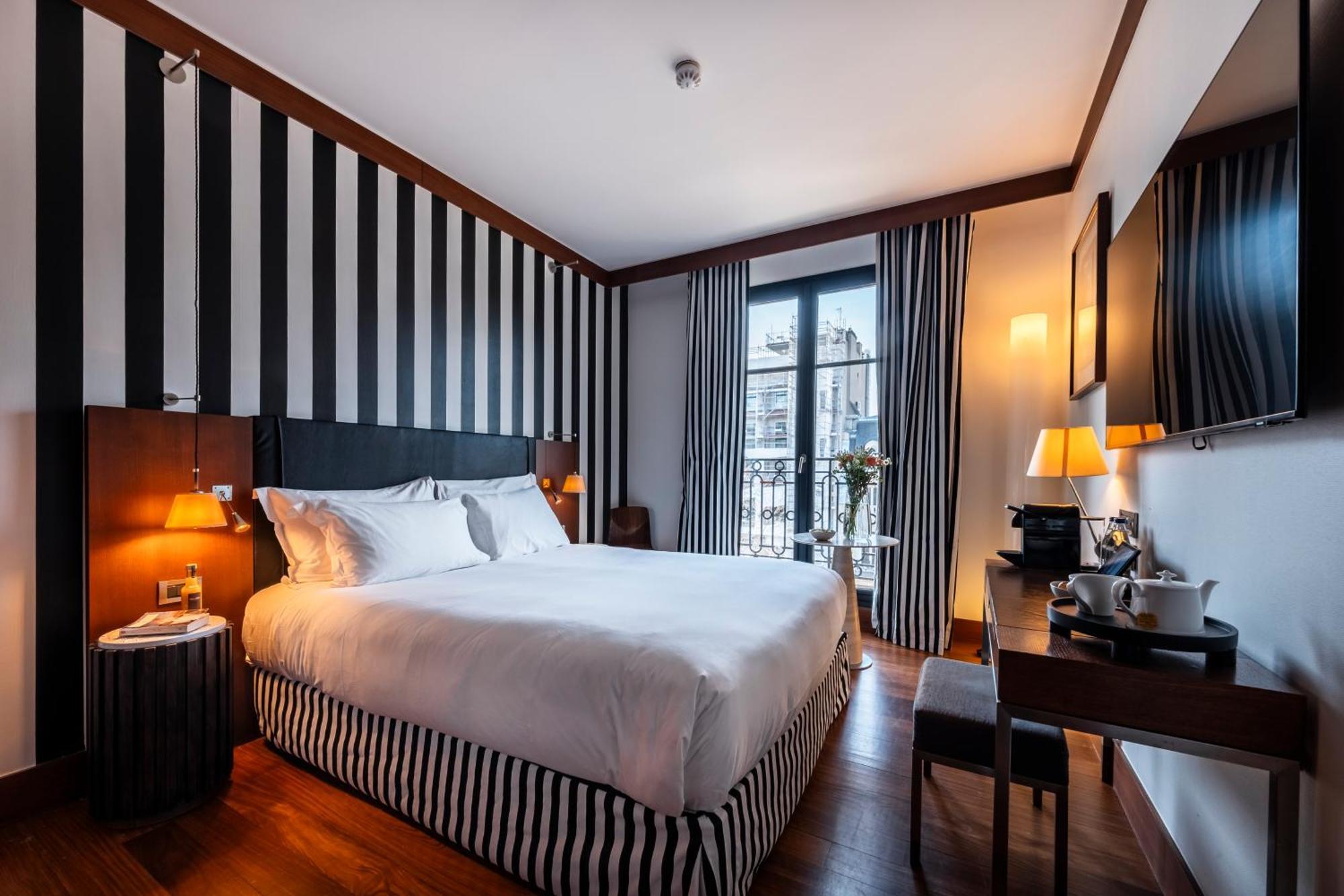 Grand Hotel Champs-Elysees Paris Exterior foto